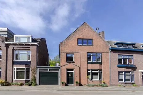 Tussenwoning te koop: Hamerstraat 10, Lindeveld Heerlen