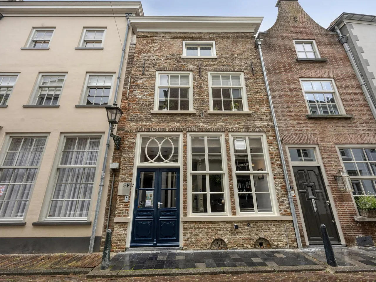 Tussenwoning te koop: Hamstraat 7, Grave
