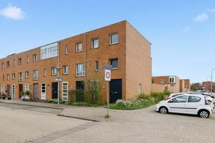 Hoekwoning te koop: Han Hoekstrahof 23, Kersenboogerd-Zuid - Buurt 33 07 Hoorn