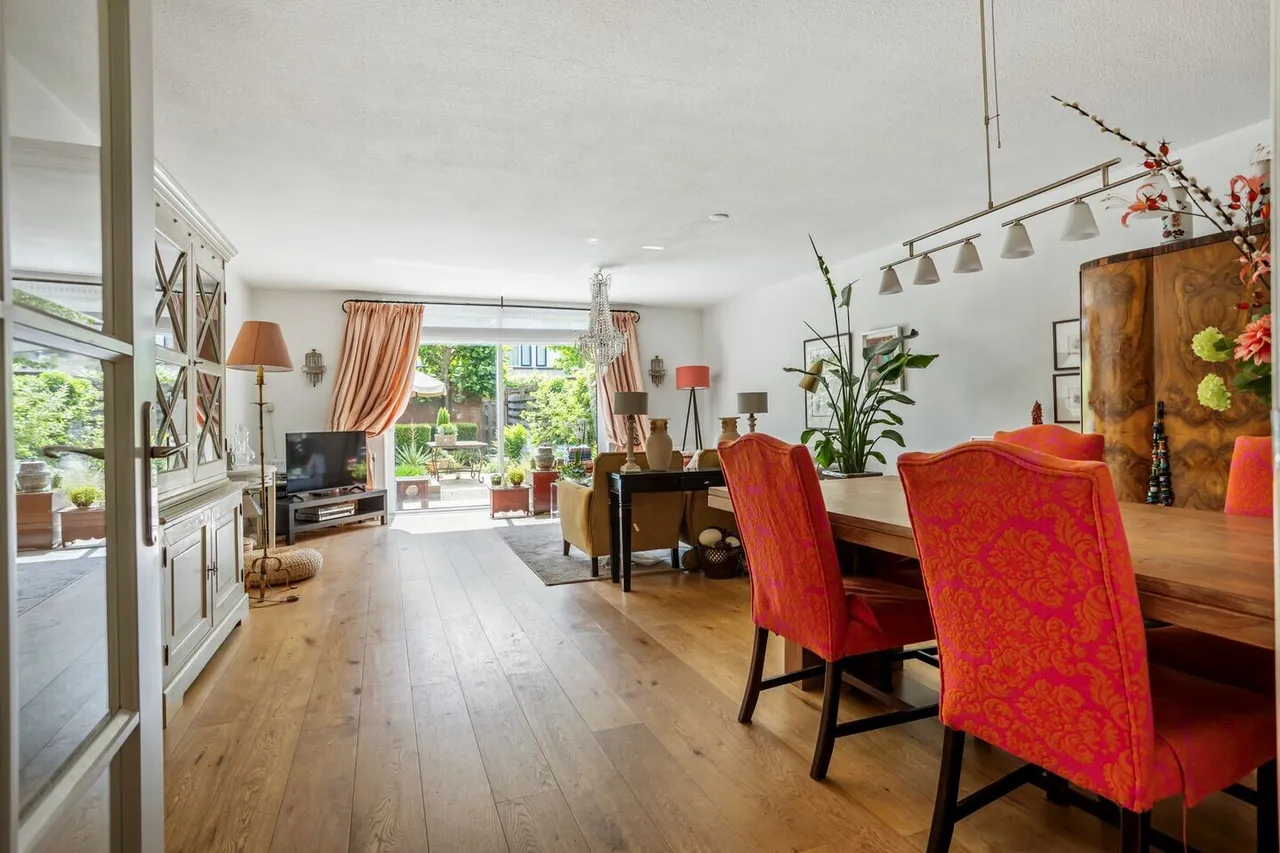 Tussenwoning te koop: Handbalstraat 3, 'S-Gravenhage