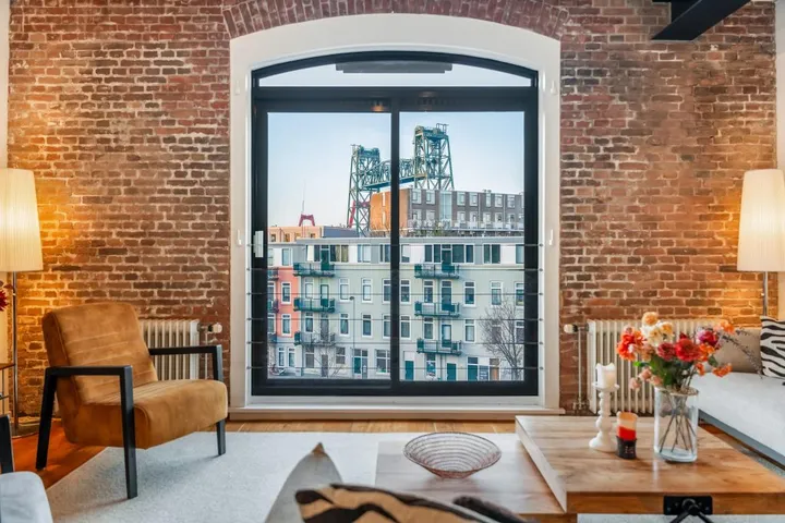Appartement te koop: Handelsplein 35, Rotterdam