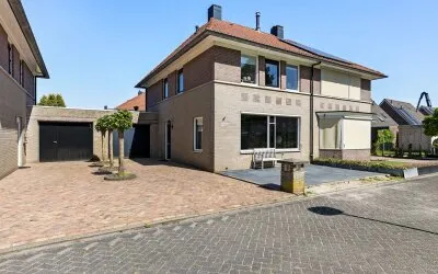 Tussenwoning te koop: Hanebalken 132, De Trisken rondom Drachten