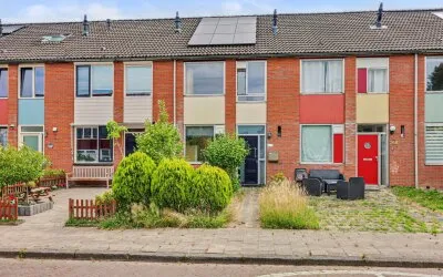 Tussenwoning te koop: Hanenberglanden 370, Stroinkslanden-Zuid Enschede