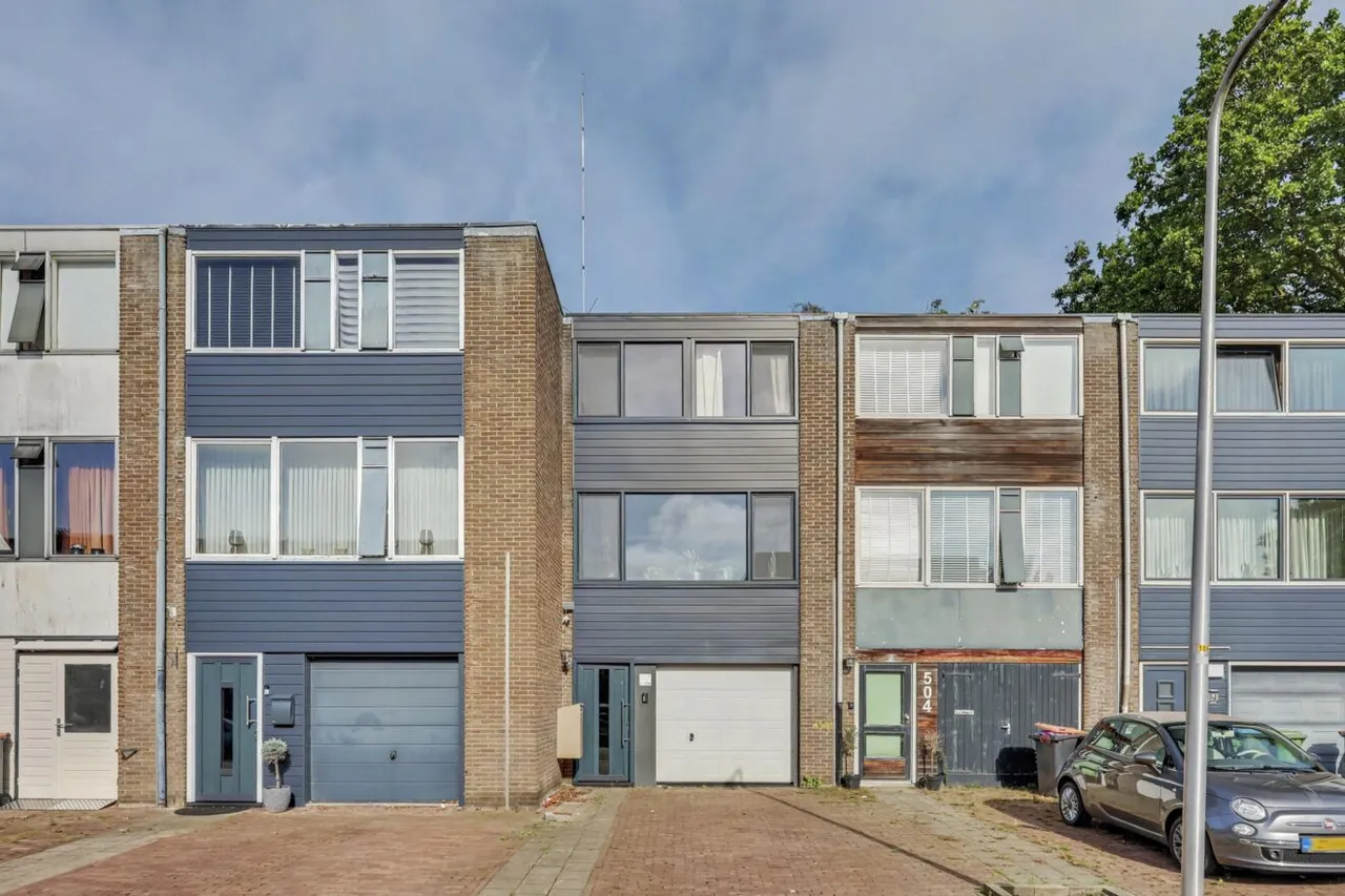 Tussenwoning te koop: Hanenberglanden 506, Enschede