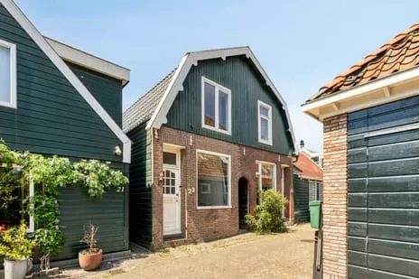 Twee-onder-één-kap te koop: Hanenpad 23, Burgemeestersbuurt Zaandam