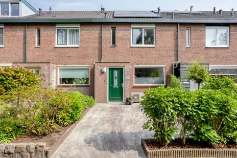 Tussenwoning te koop: Hannie Schafthof 7, Klaarwater Soest