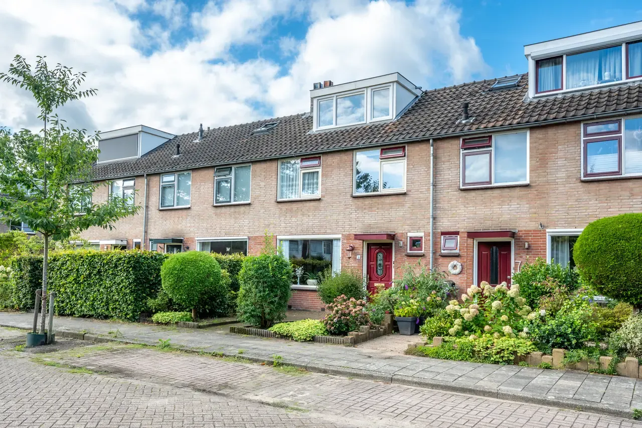 Tussenwoning te koop: Hannie Schaftlaan 5, Zeist