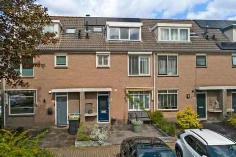 Tussenwoning te koop: Hannie Schaftlaan 60, Vrouwenpolder Lisse