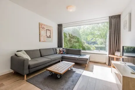 Tussenwoning te koop: Hannie Schaftstraat 26, Heldenbuurt Amstelveen