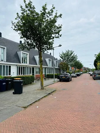 Tussenwoning te huur: Hans Larivelaan 26, De Lanen 'S-Gravenhage