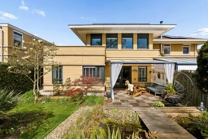 Twee-onder-één-kap te koop: Hans Lodeizenstraat 55, Literatuurwijk Midden-west Almere