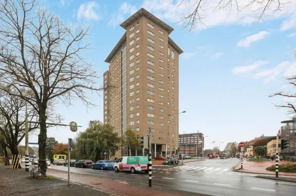 Appartement te huur: Hanzeplein 53, Groningen