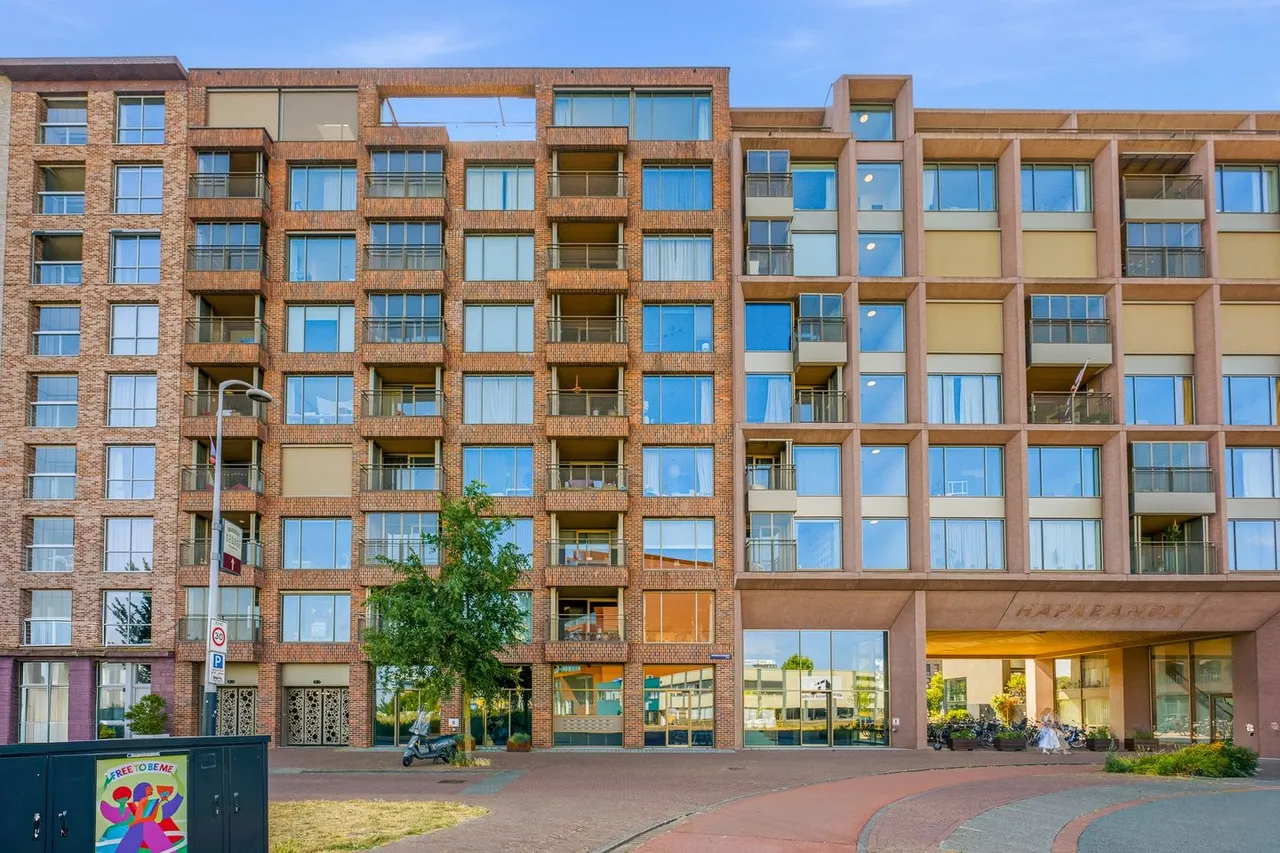 Appartement te koop: Haparandadam 2B5, Amsterdam