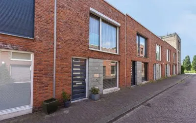 Tussenwoning te koop: Harlingenstraat 45, Zuiderzeestedenbuurt-Oost Amersfoort