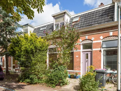 Tussenwoning te huur: Harlingerstraat 12, Vossepark Leeuwarden