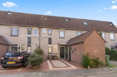 Tussenwoning te koop: Harmonielaan 38, Huis de Geer Nieuwegein