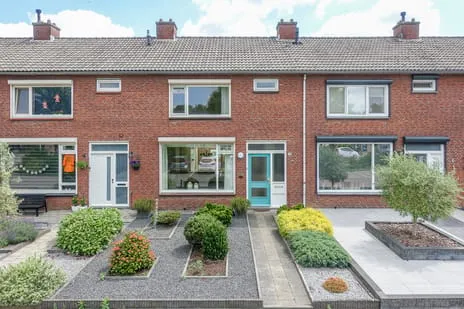 Tussenwoning te koop: Harmoniestraat 11, Eeuwsels Helmond