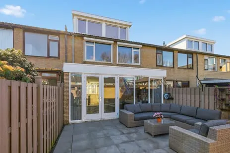 Tussenwoning te koop: Harpstraat 49, Zaandijk
