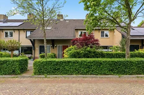 Tussenwoning te koop: Harrelaers 35, Zuiderneg Heiloo