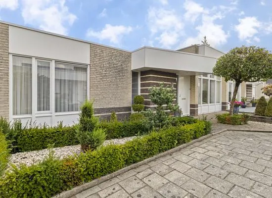 Terraced house for sale: Harriët Freezerstraat 36, Caumerveld Heerlen