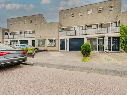 Tussenwoning te koop: Harriët Freezerstraat 66, Maaswijk-Noordoost Spijkenisse
