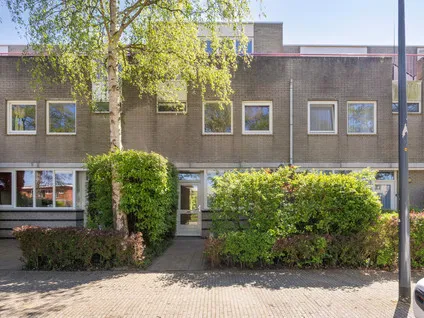 Tussenwoning te koop: Harriët Freezersingel 26, Dobbewijk-Zuid Leiden