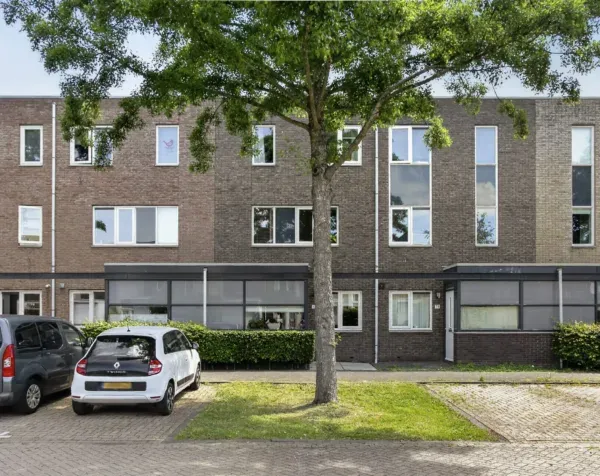 Tussenwoning te koop: Harry Banninkstraat 81, Terwijde-West Utrecht