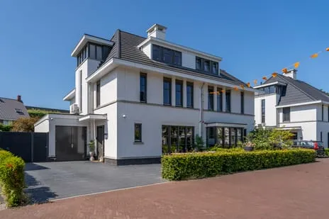 Twee-onder-één-kap te koop: Harry Brooshof 8, Stappegoor Zuid Tilburg