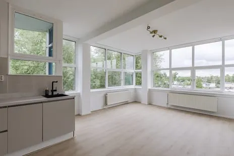 Studio te koop: Harry Koningsbergerstraat 174, Coronelbuurt Amsterdam