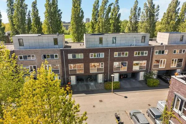 Tussenwoning te koop: Harry Banninkstraat 14, Terwijde-West Utrecht