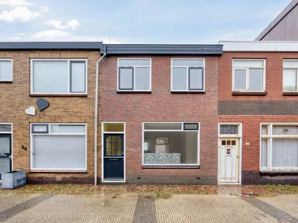 Tussenwoning te koop: Hartenstraat 18, Den Helder