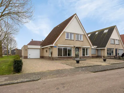 Vrijstaande woning te koop: Hartkamp 1, Blokzijl Blokzijl