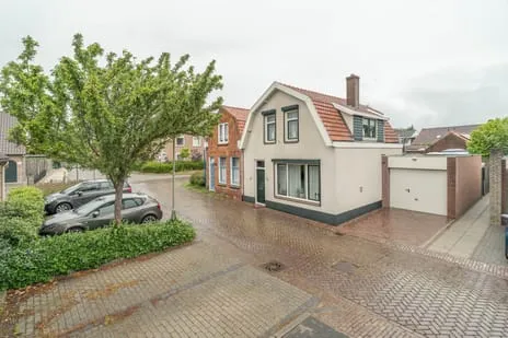 Twee-onder-één-kap te koop: Hartoogstraat 4, Yerseke - Kern Yerseke