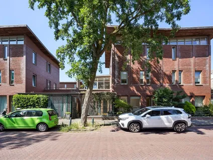 Tussenwoning te koop: Hasebroekstraat 73, Spoorwijk 'S-Gravenhage