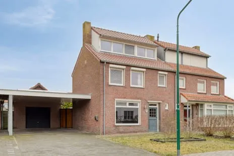 Twee-onder-één-kap te koop: Hasselsestraat 23, Hasselsestraat e.o. Luyksgestel