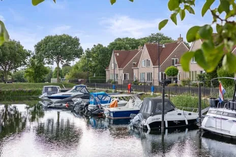 Tussenwoning te koop: Haven 16, Sprang-Capelle