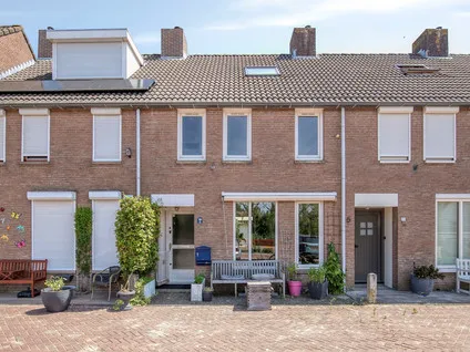 Tussenwoning te koop: Haven 6, Terheijden