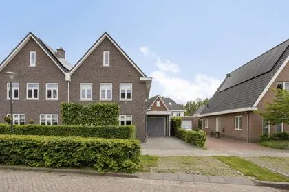 Twee-onder-één-kap te koop: Havenstraat 3, Tuil Tuil