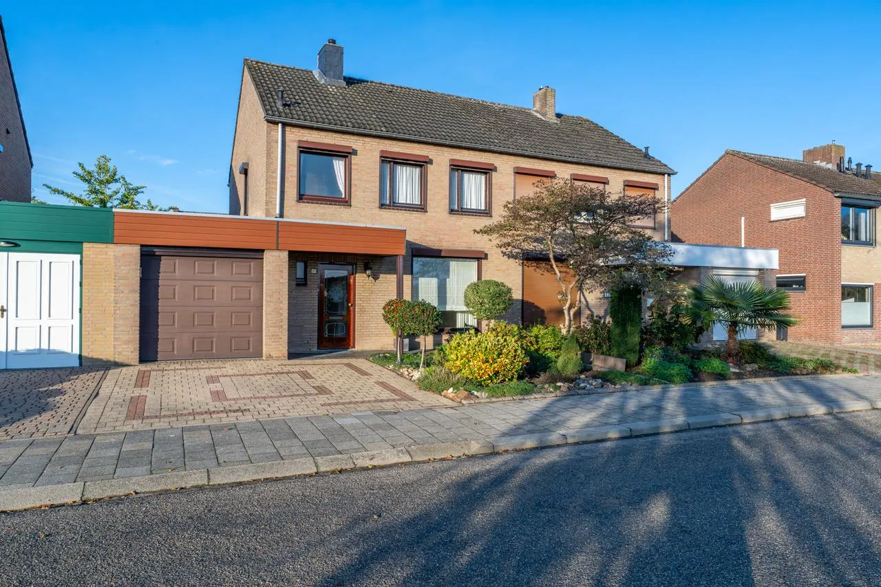 Hoekwoning te koop: Havenweg 38, Buchten