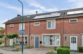 Tussenwoning te koop: Haverheining 11, Zuidwest Alphen Alphen