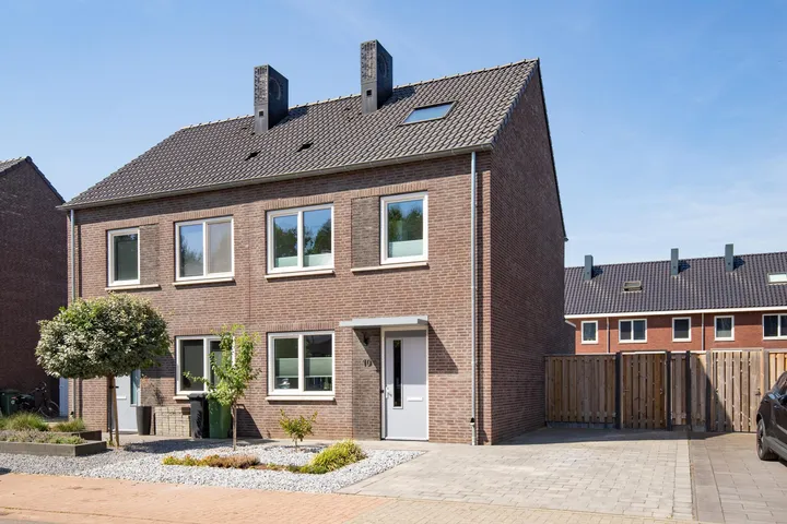 Semi-detached for sale: Haverstraat 10, Linne Linne