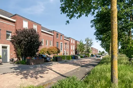 Tussenwoning te koop: Havezathenallee 42, Werkeren Zwolle