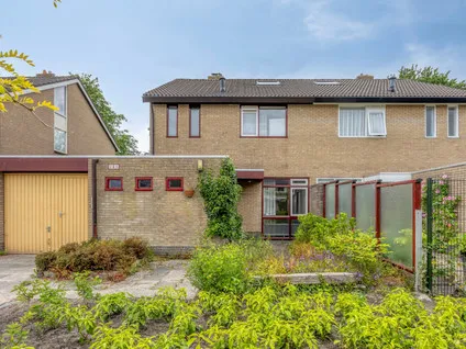 Tussenwoning te koop: Havezathenlaan 121, Roden West Roden