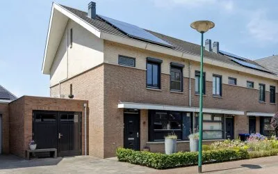 Terraced house for sale: Havikskruid 14, Maasbroeksche Blokken Boxmeer