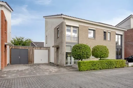 Tussenwoning te koop: Havikskruid 53, Berghem-Zuid Berghem