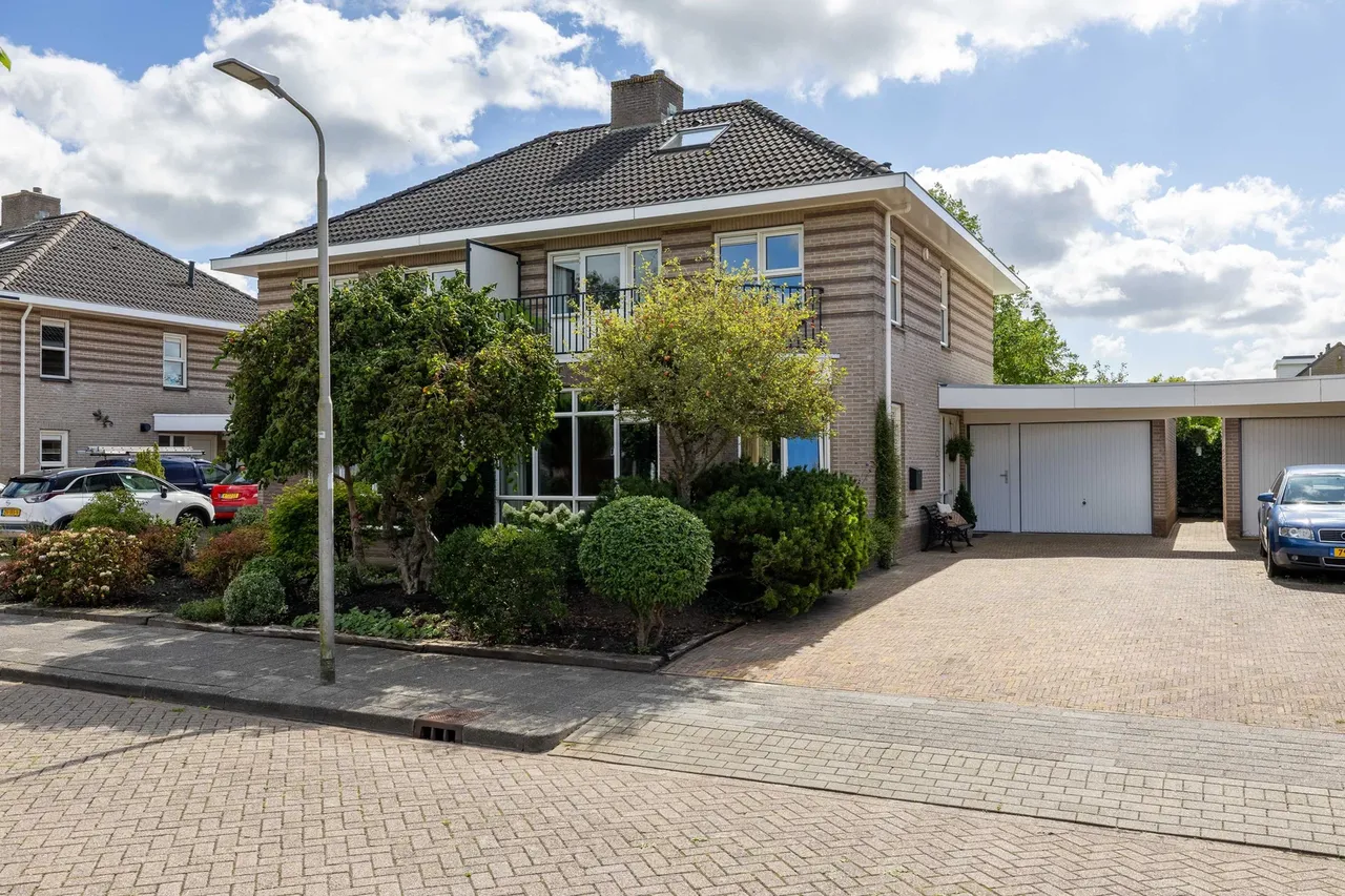 Twee-onder-één-kap te koop: Havingastate 23, Leeuwarden