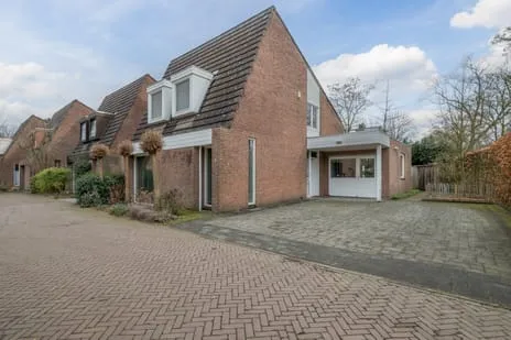 Hoekwoning te koop: Haydnlaan 8, Ekenrooi Waalre