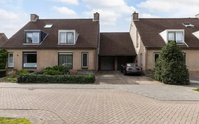 Tussenwoning te koop: Haydnstraat 32, Componistenbuurt-Noord Zwijndrecht