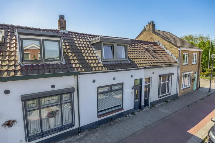 Tussenwoning te koop: Hazeldonkse Zandweg 14, Zwanengat en omgeving Zevenbergen
