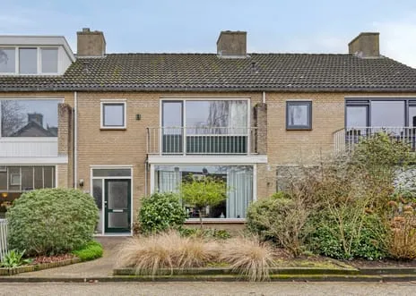Tussenwoning te koop: Hazenbos 26, Rode Schouw Halsteren